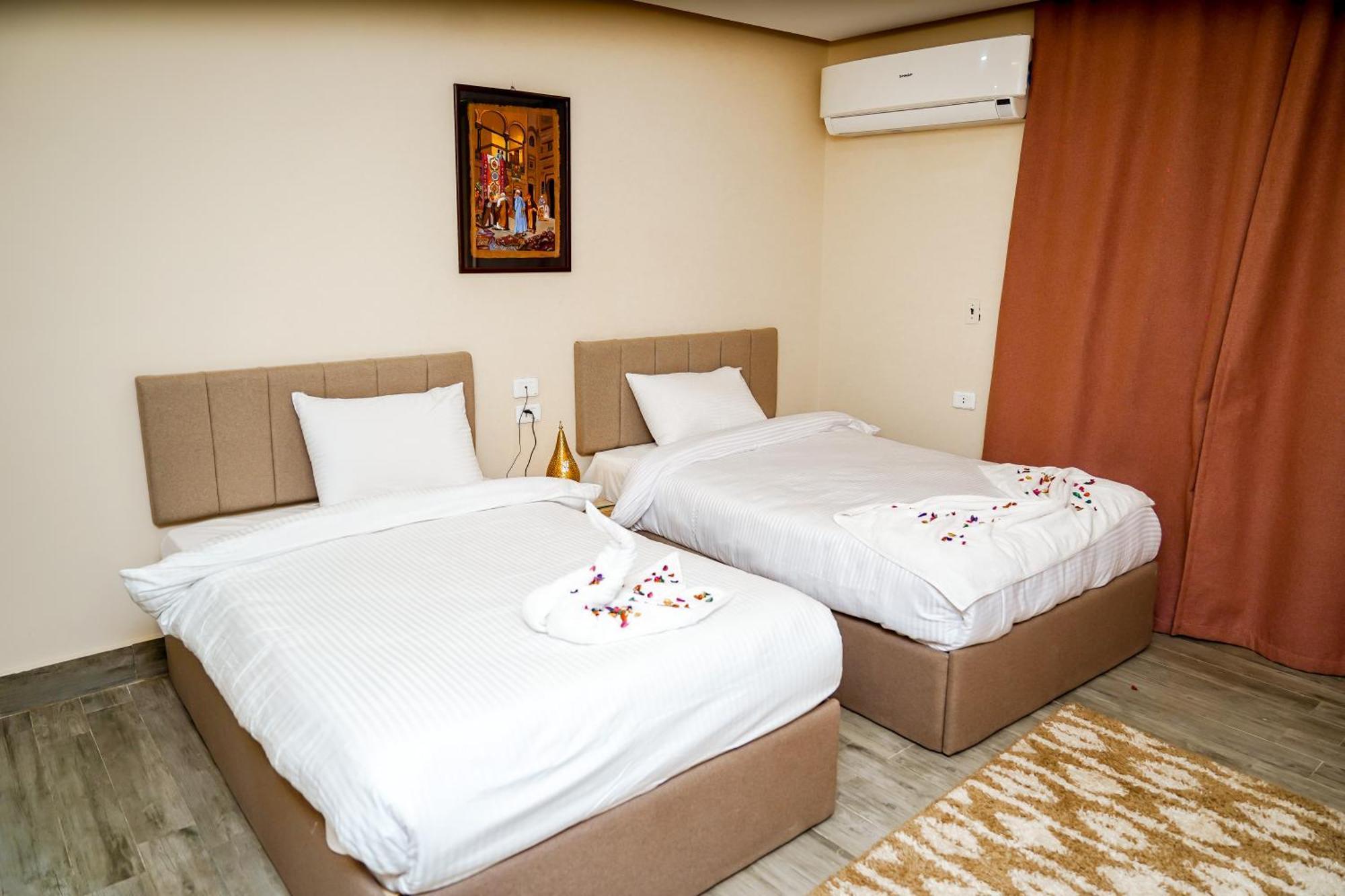 Pyramids Hotel Kafrat al Jabal Екстер'єр фото
