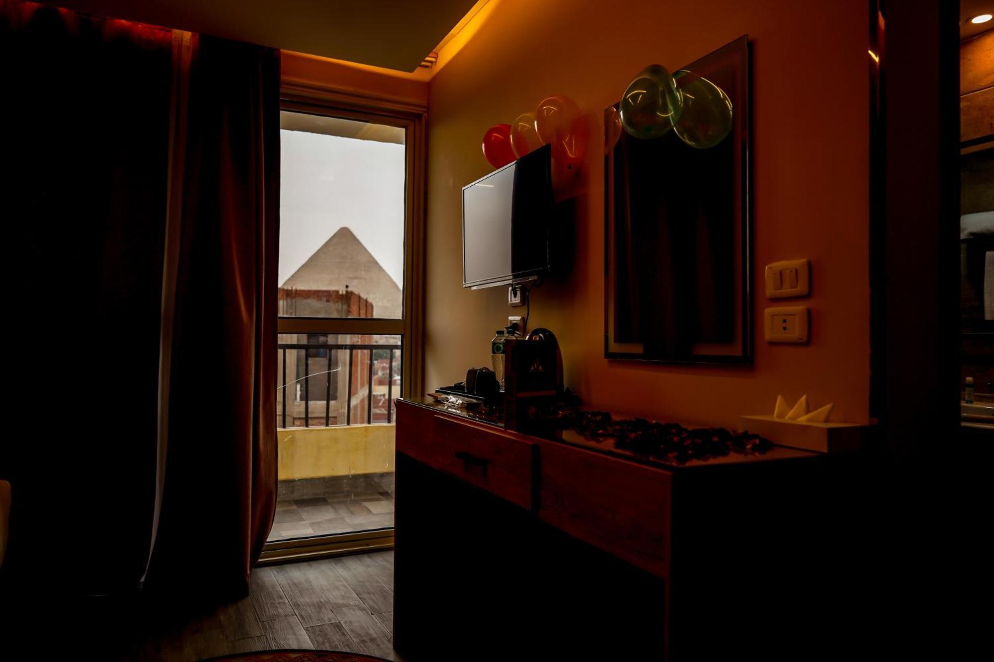 Pyramids Hotel Kafrat al Jabal Екстер'єр фото