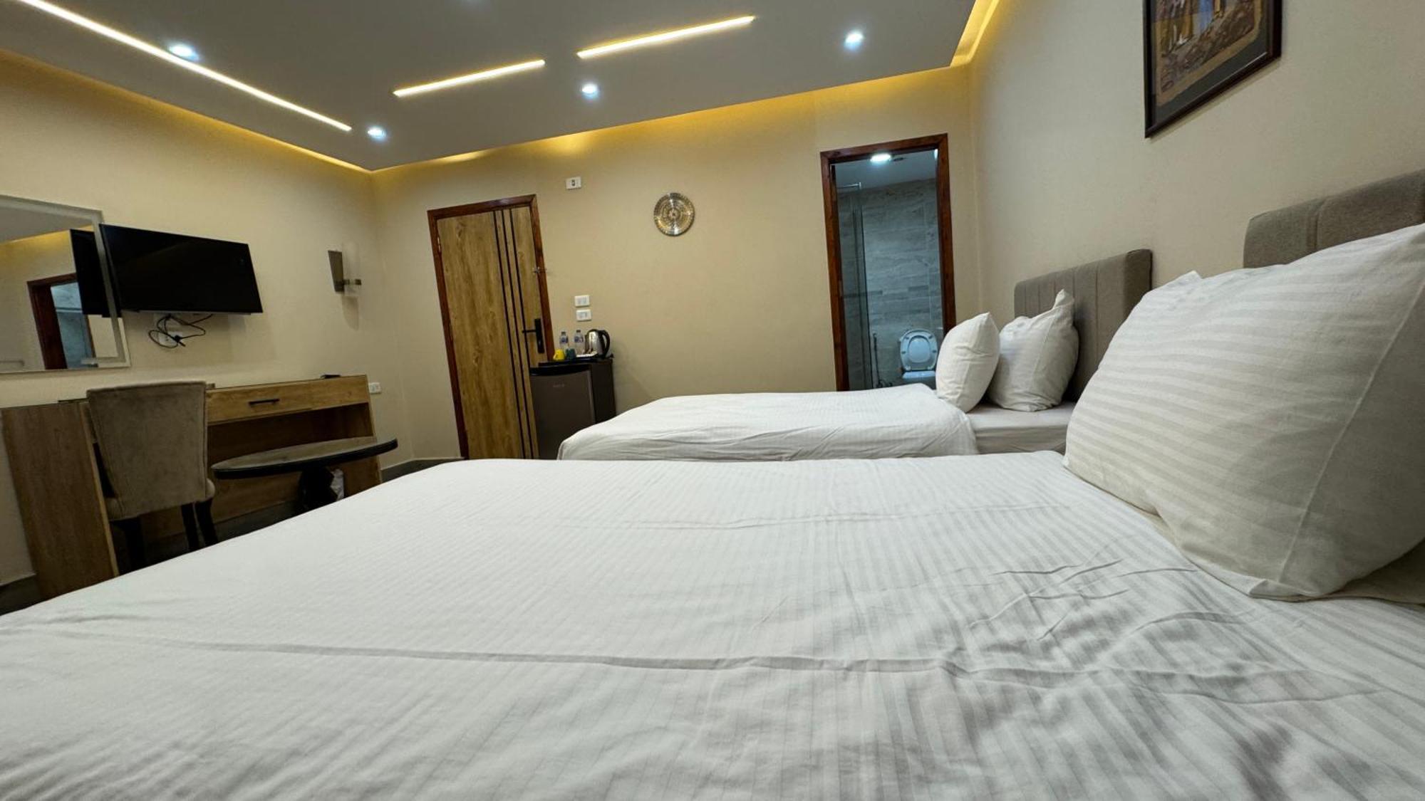 Pyramids Hotel Kafrat al Jabal Екстер'єр фото